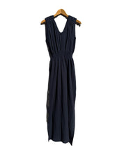 Load image into Gallery viewer, Cecilia Sörensen V Dress
