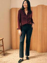 Load image into Gallery viewer, Faherty Legend Sweater Shirt
