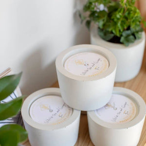 MacBailey Candle White Concrete