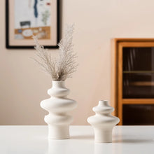 Load image into Gallery viewer, Pampas Ceramic Vase Large
