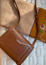 Load image into Gallery viewer, Il Bisonte Stufa Crossbody Bag
