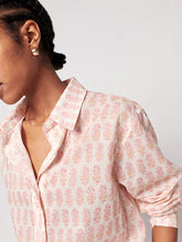 Load image into Gallery viewer, Faherty Brand Malibu Boyfriend Shirt
