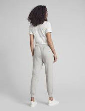 Load image into Gallery viewer, Faherty Brand Arlie Day Pant
