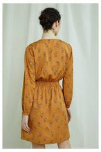 Load image into Gallery viewer, People Tree Hanna Floral Dress
