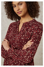 Load image into Gallery viewer, People Tree Sahana Floral Shift Dress
